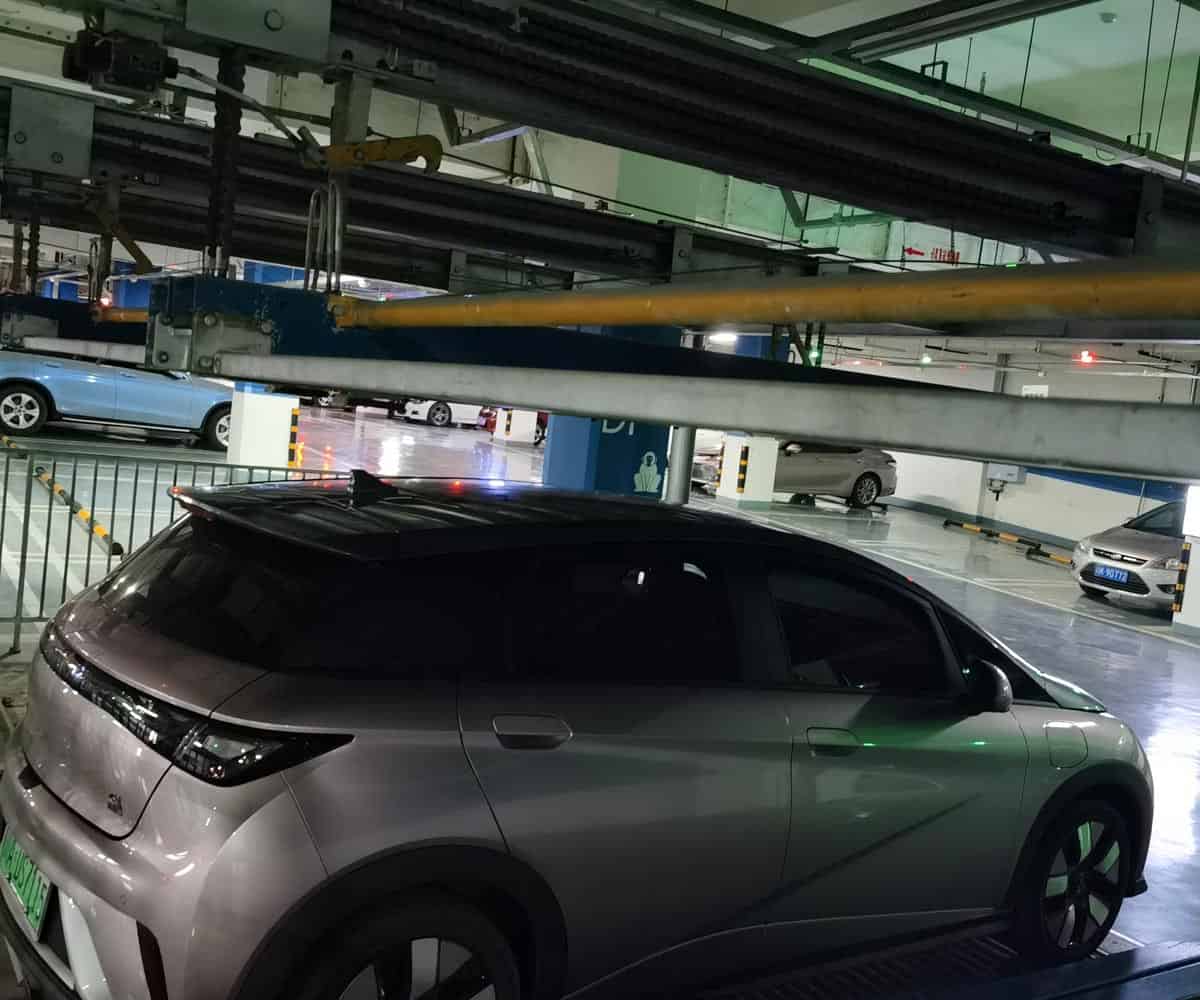 永昌升降橫移立體停車設(shè)備